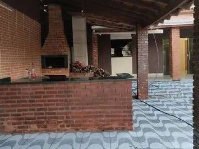 Casa para Venda em Várzea Grande - 4