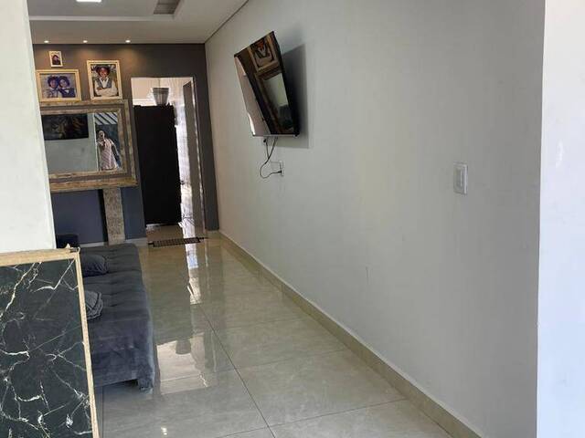 Casa para Venda em Cuiabá - 2