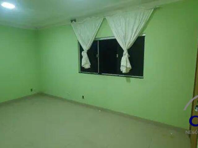 Casa para Venda em Cuiabá - 2