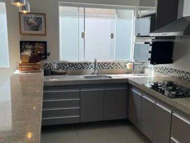 Casa para Venda em Cuiabá - 3