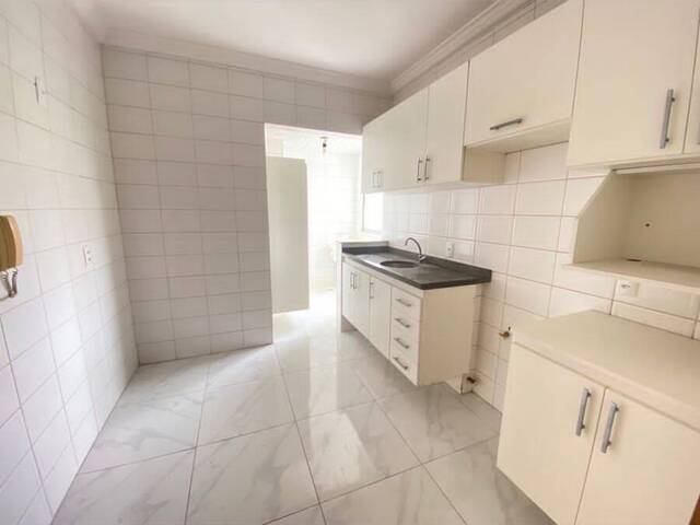 Apartamento para Venda em Cuiabá - 2