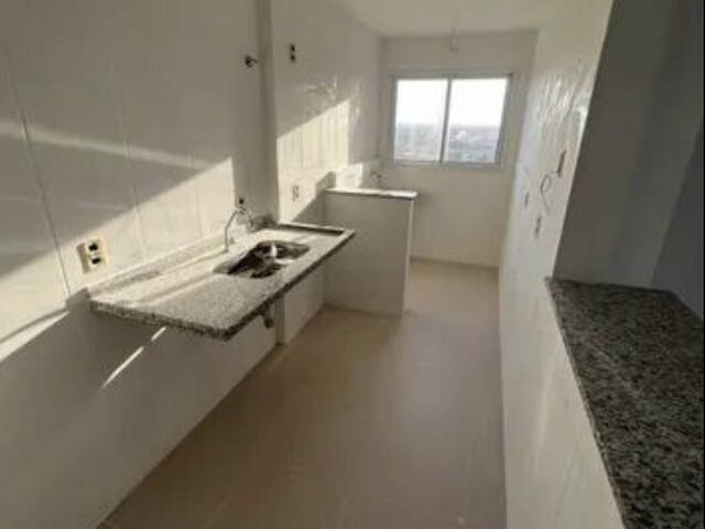 Apartamento para Venda em Cuiabá - 5