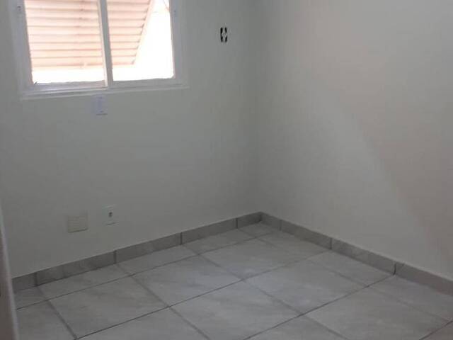 Apartamento para Venda em Cuiabá - 2