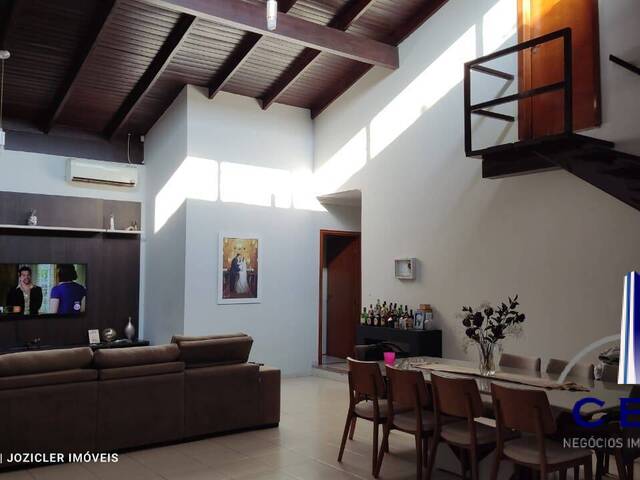 Casa para Venda em Cuiabá - 4