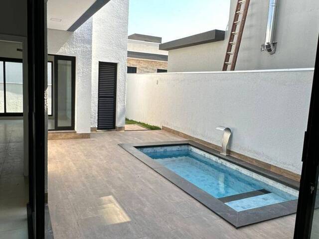 Casa para Venda em Cuiabá - 3