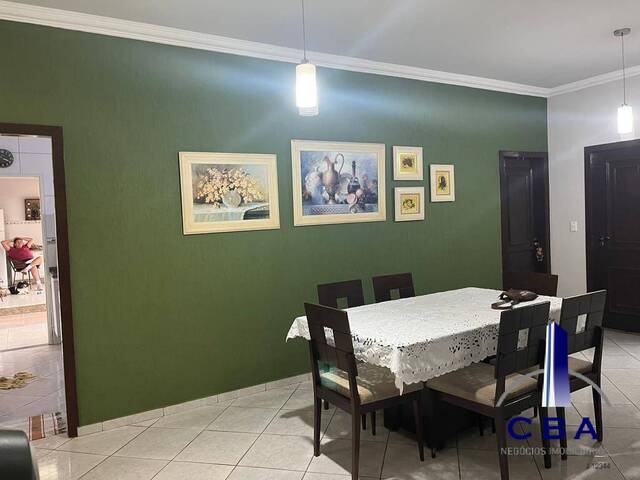 Casa para Venda em Cuiabá - 2