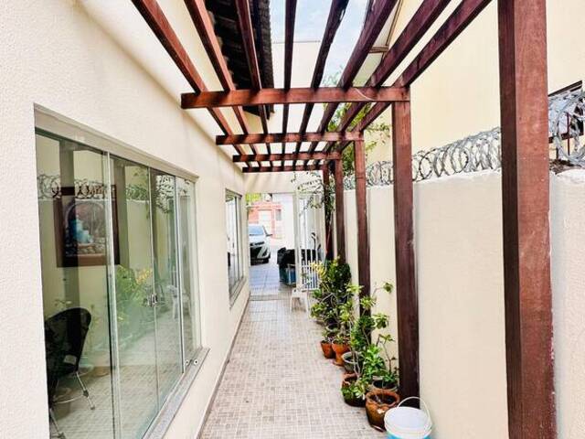 Casa para Venda em Cuiabá - 5