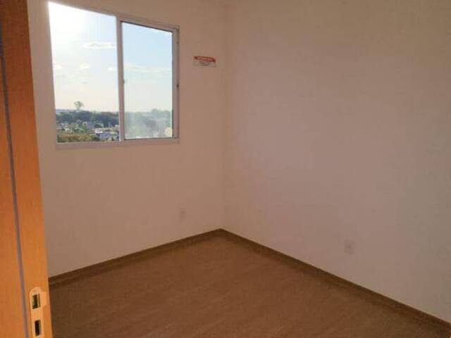 Apartamento para Venda em Cuiabá - 2