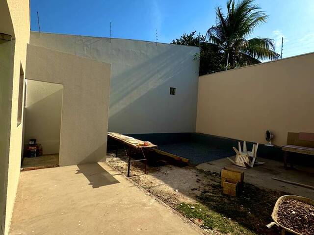 Casa para Venda em Cuiabá - 2