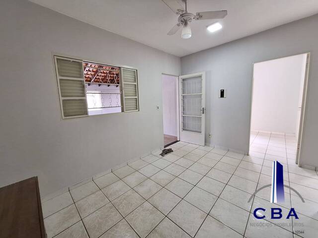 Casa para Venda em Várzea Grande - 4