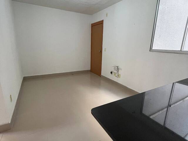 Apartamento para Venda em Cuiabá - 2