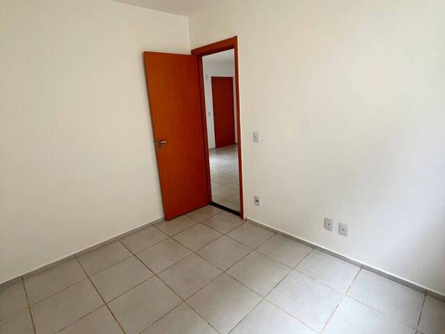 Apartamento para Venda em Cuiabá - 2