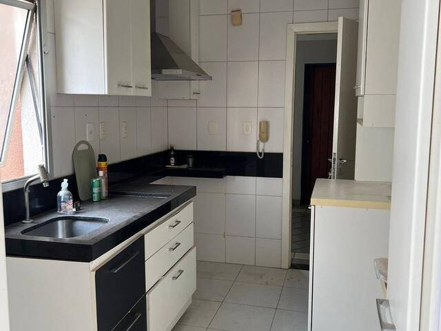 Apartamento para Venda em Cuiabá - 2