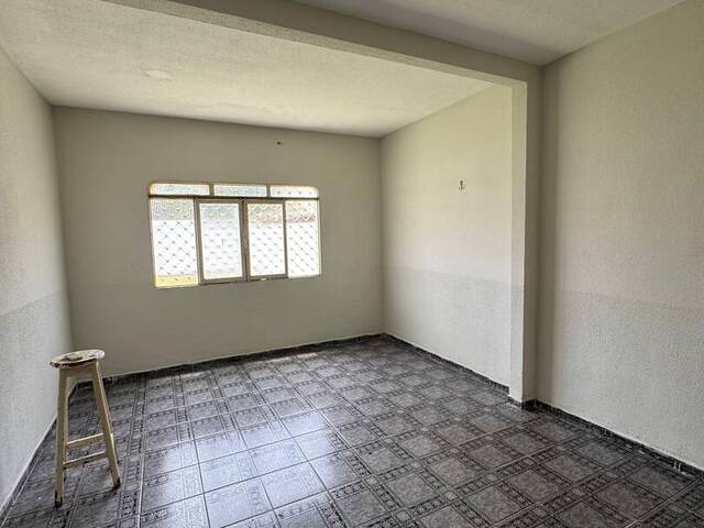 Casa para Venda em Cuiabá - 2