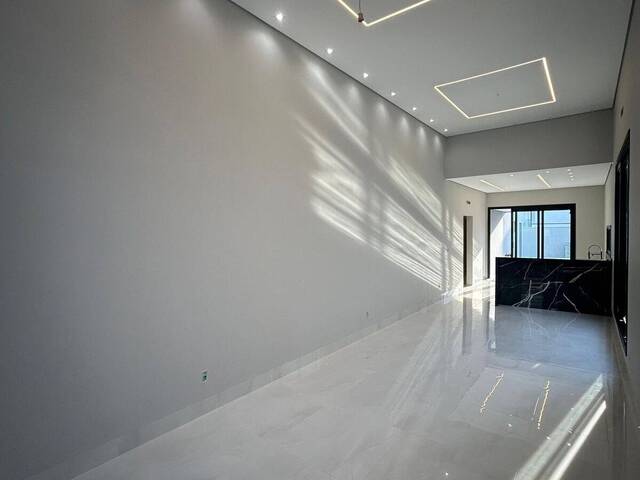 Casa para Venda em Cuiabá - 3