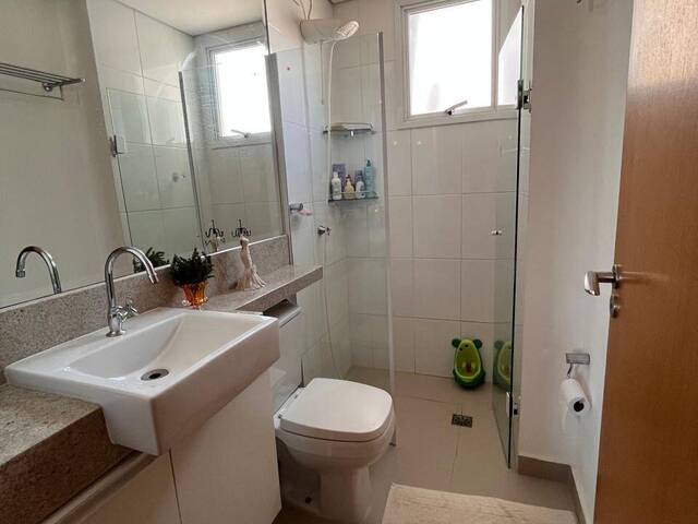 Apartamento para Venda em Cuiabá - 2