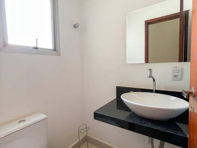 Apartamento para Venda em Cuiabá - 4