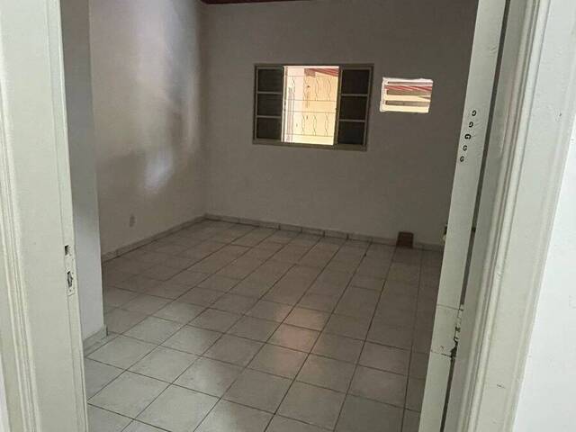 Casa para Venda em Cuiabá - 4