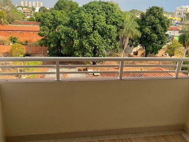 Apartamento para Venda em Cuiabá - 2