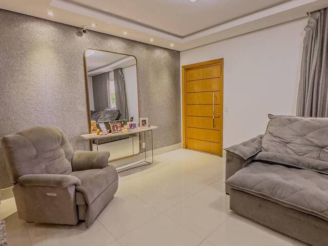 Casa para Venda em Cuiabá - 4