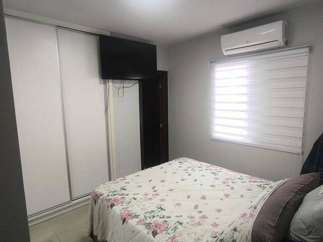 Casa para Venda em Cuiabá - 3