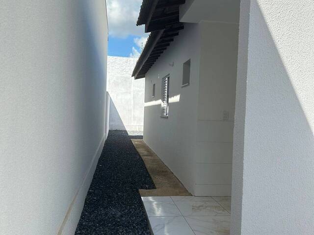 Casa para Venda em Cuiabá - 3