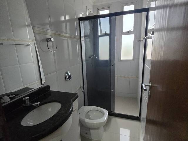 Apartamento para Venda em Cuiabá - 3