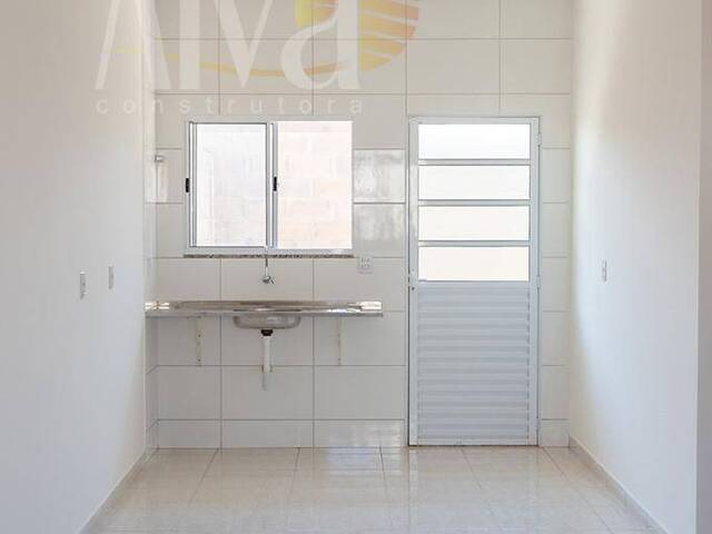 Casa para Venda em Cuiabá - 3