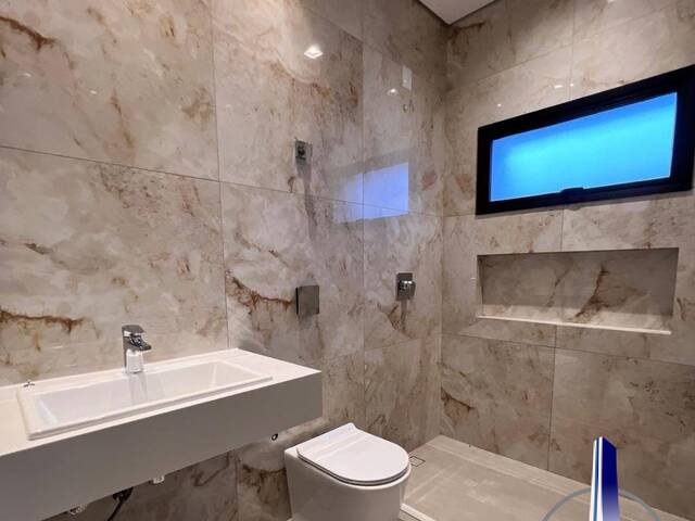 Casa para Venda em Cuiabá - 2