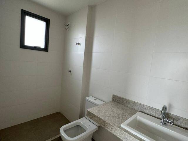 Apartamento para Venda em Cuiabá - 5