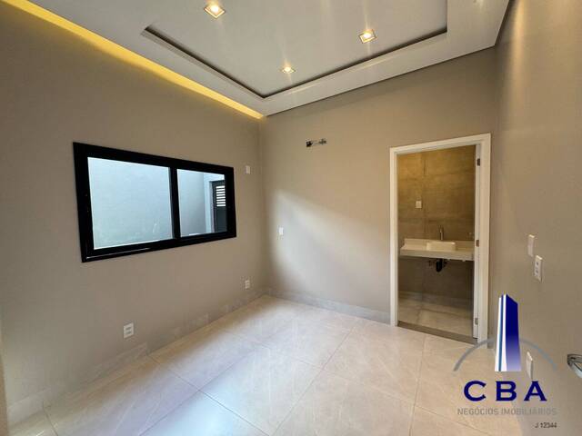 Casa para Venda em Cuiabá - 4