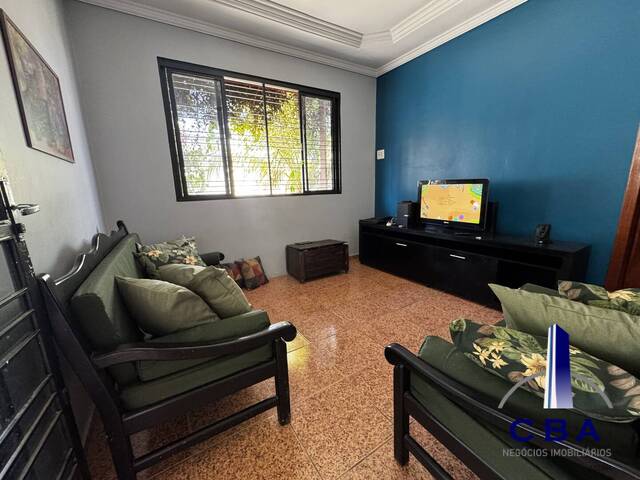 Casa para Venda em Cuiabá - 2