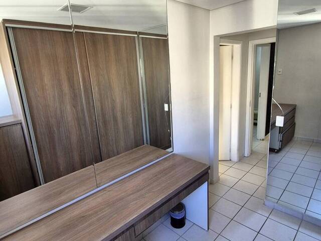 Apartamento para Venda em Cuiabá - 4