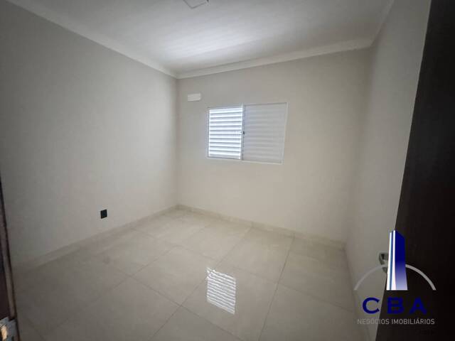 Casa para Venda em Cuiabá - 4