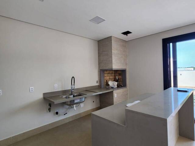 Casa para Venda em Cuiabá - 5