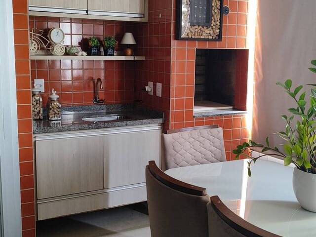 Apartamento para Venda em Cuiabá - 4