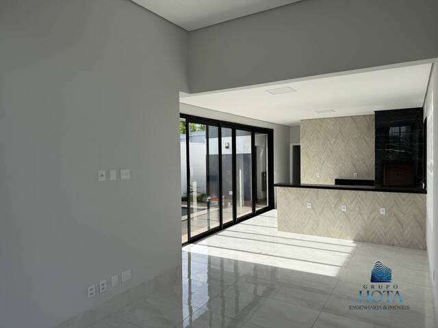 Casa para Venda em Cuiabá - 4