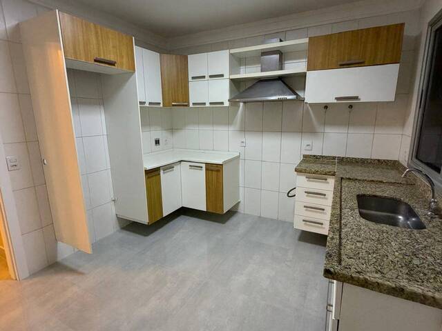 Apartamento para Venda em Cuiabá - 3