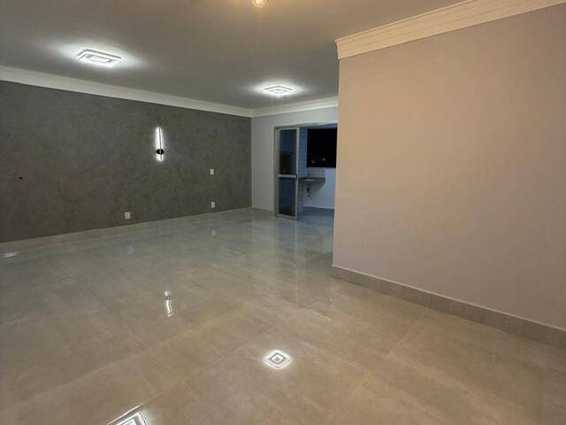#3174 - Apartamento para Venda em Cuiabá - MT