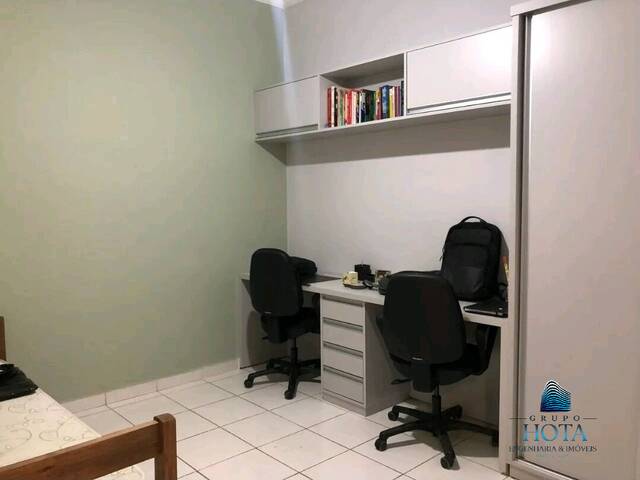 Apartamento para Venda em Cuiabá - 2