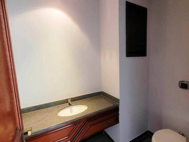 Apartamento para Venda em Cuiabá - 4