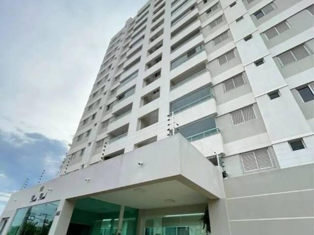 Apartamento para Venda em Cuiabá - 2