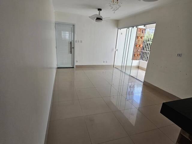 #3216 - Apartamento para Venda em Cuiabá - MT - 2